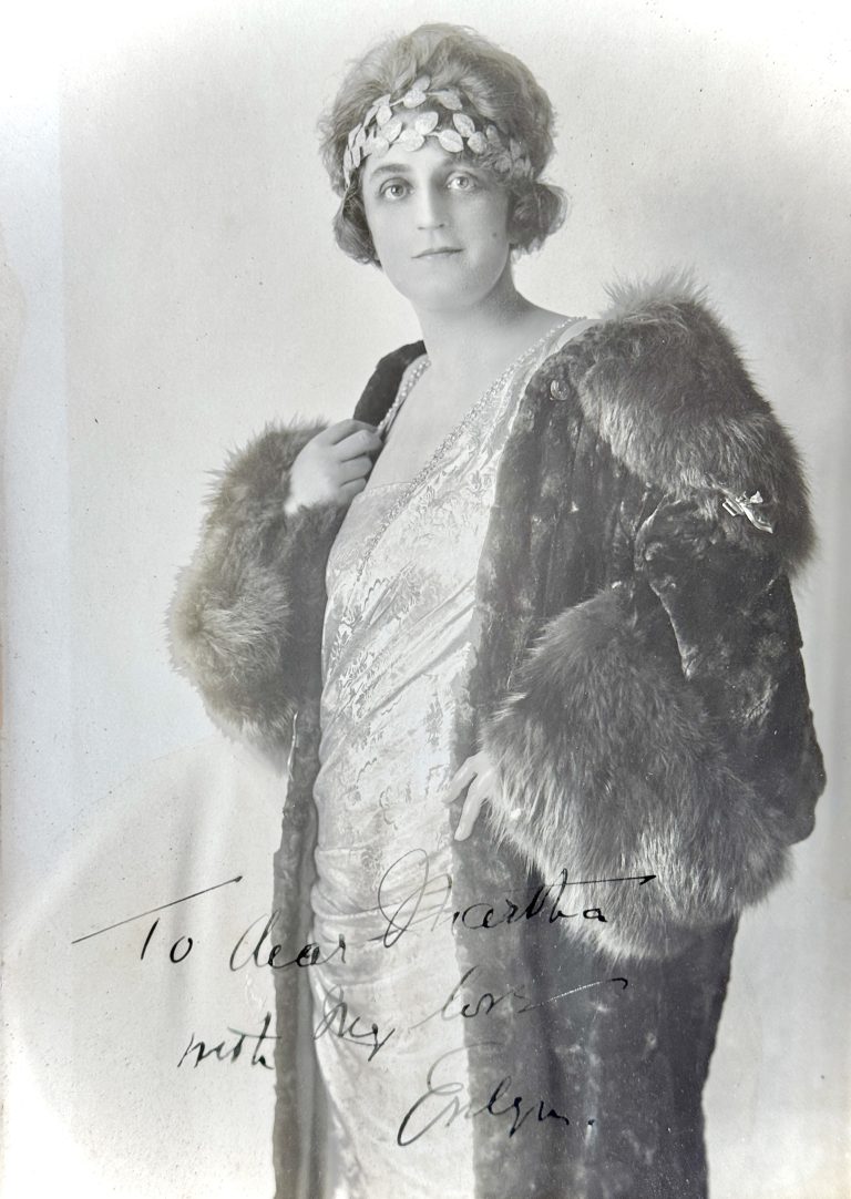 Madame-Scotney-Photo