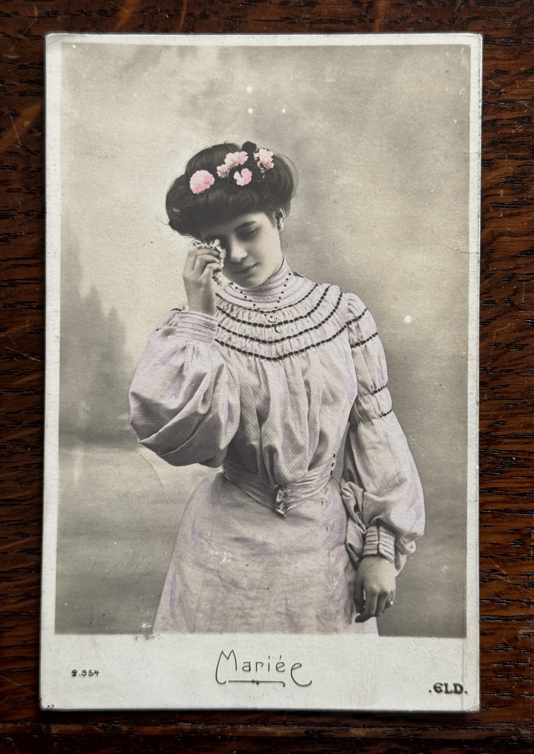 Edwardian theatrical portrait — signed